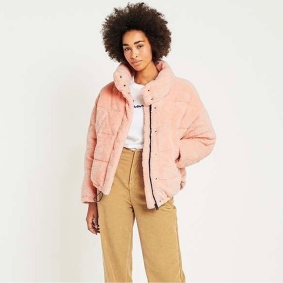 Light Before Dark Dark Pink Teddy Puffer Jacket Large - Picture 3 of 10